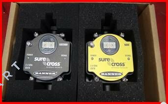 DX70G2X6S4P8   Puerta de enlace inalámbrica Sure Cross® DX70