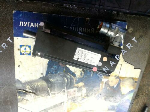 AKM33E-ANCNR-00  Servo motor