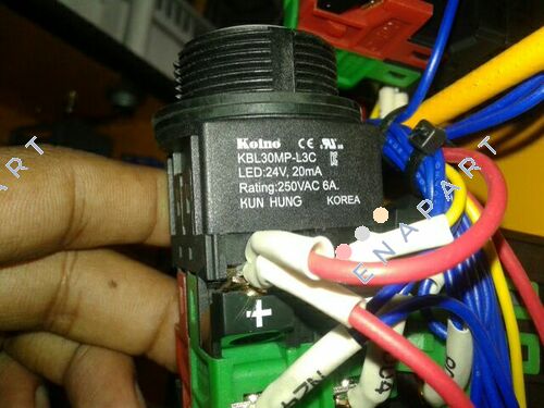KBL30MP  Illiminated interruptor de botón, tipo Protegida